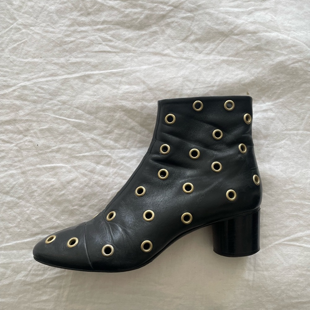 Isabel marant rivet leather ankle boots